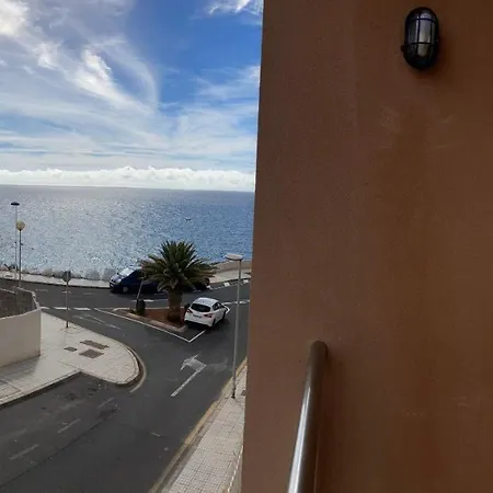 Sea Horizon *